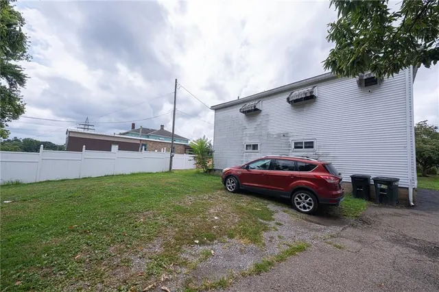 $295,000 | 221-227 Spring Street, Harwick, PA 15049