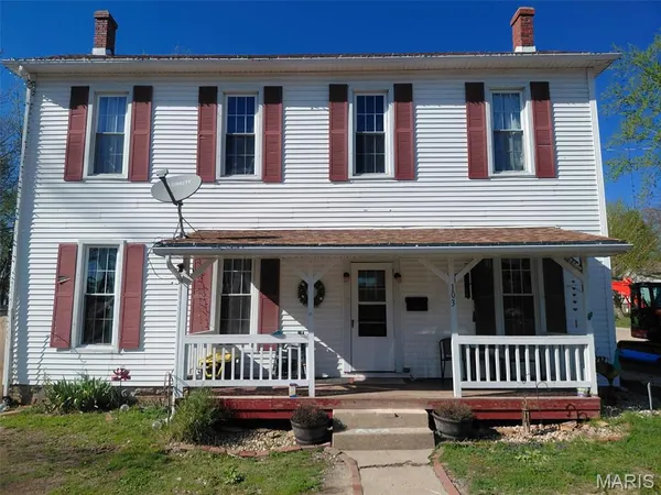 $79,000 | 103 West Main Street, Vandalia, IL 62471
