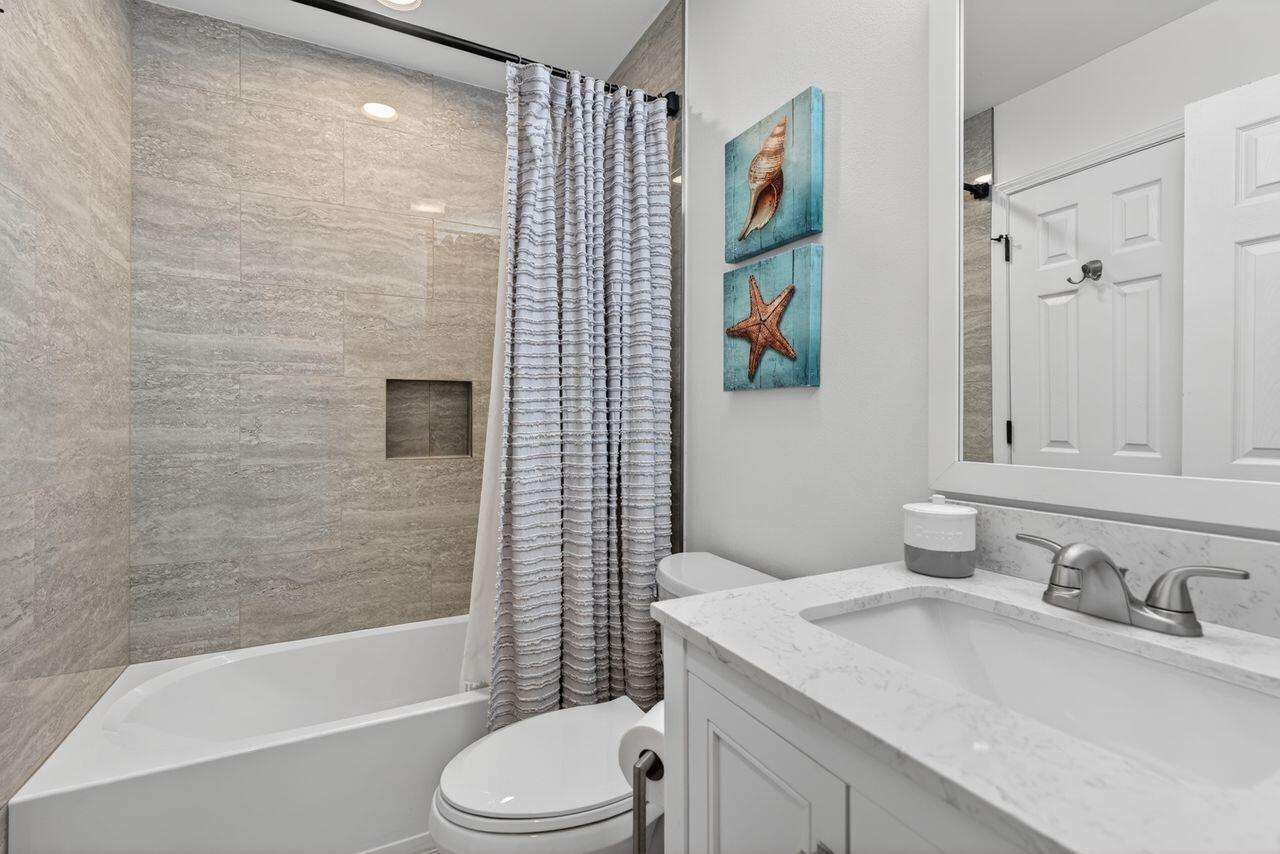 200 Sandestin Lane, Unit 708 Miramar Beach, FL 32550 - Photo 36 of 50 GUEST BATH