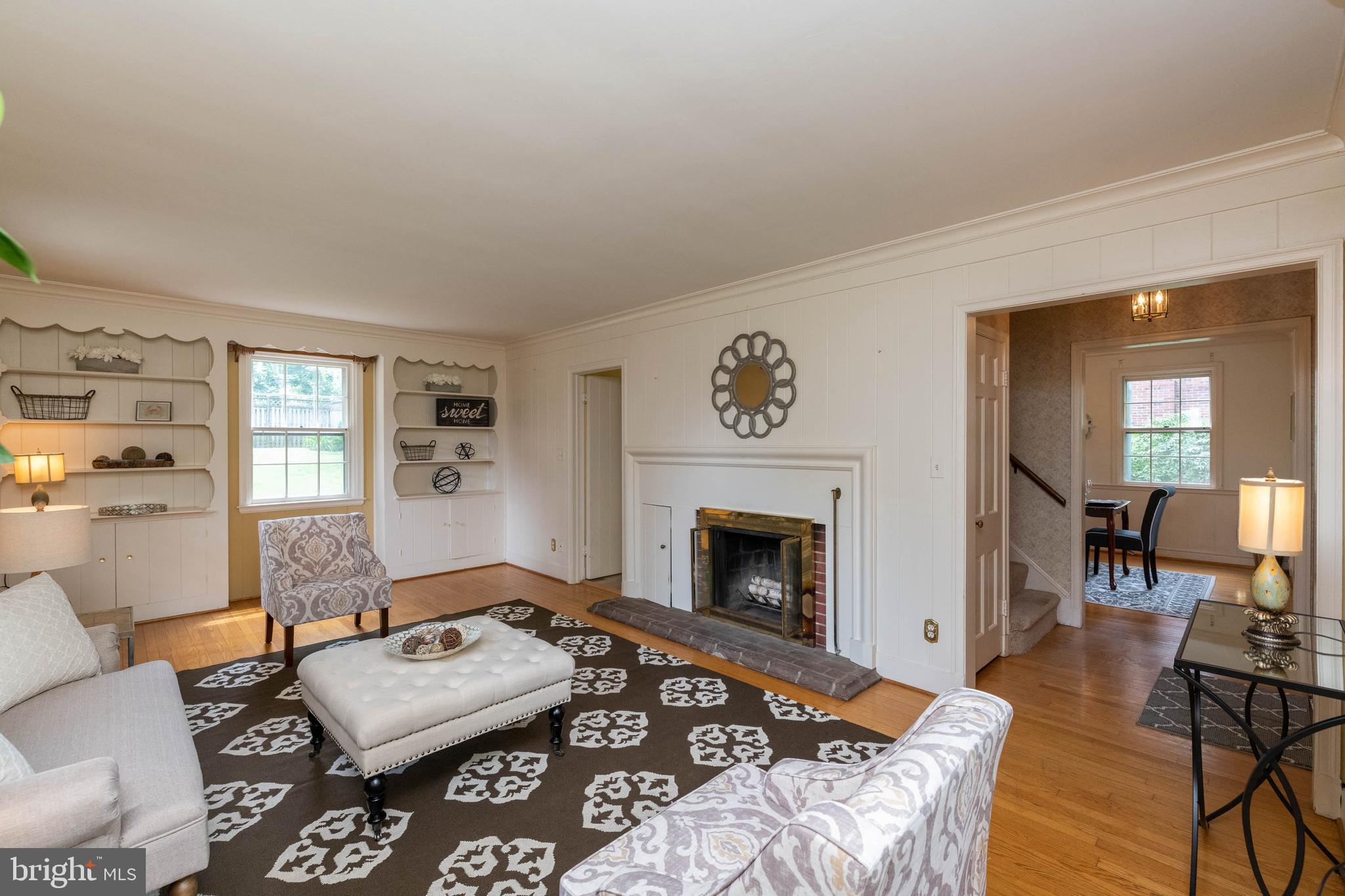 605 Hastings Road Towson, MD 21286 - Photo 5 of 42 Living Room