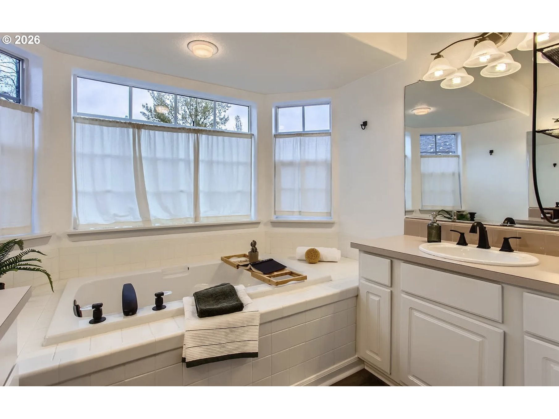 11369 Southwest Sycamore Place Portland, OR 97223 - Photo 13 of 20