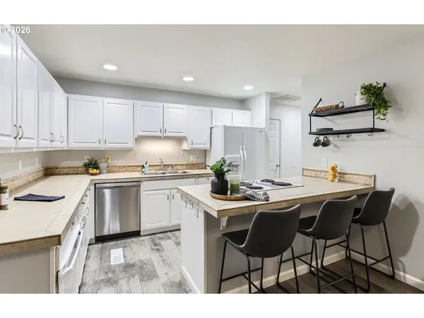 $444,000 | 11369 Southwest Sycamore Place, Portland, OR 97223