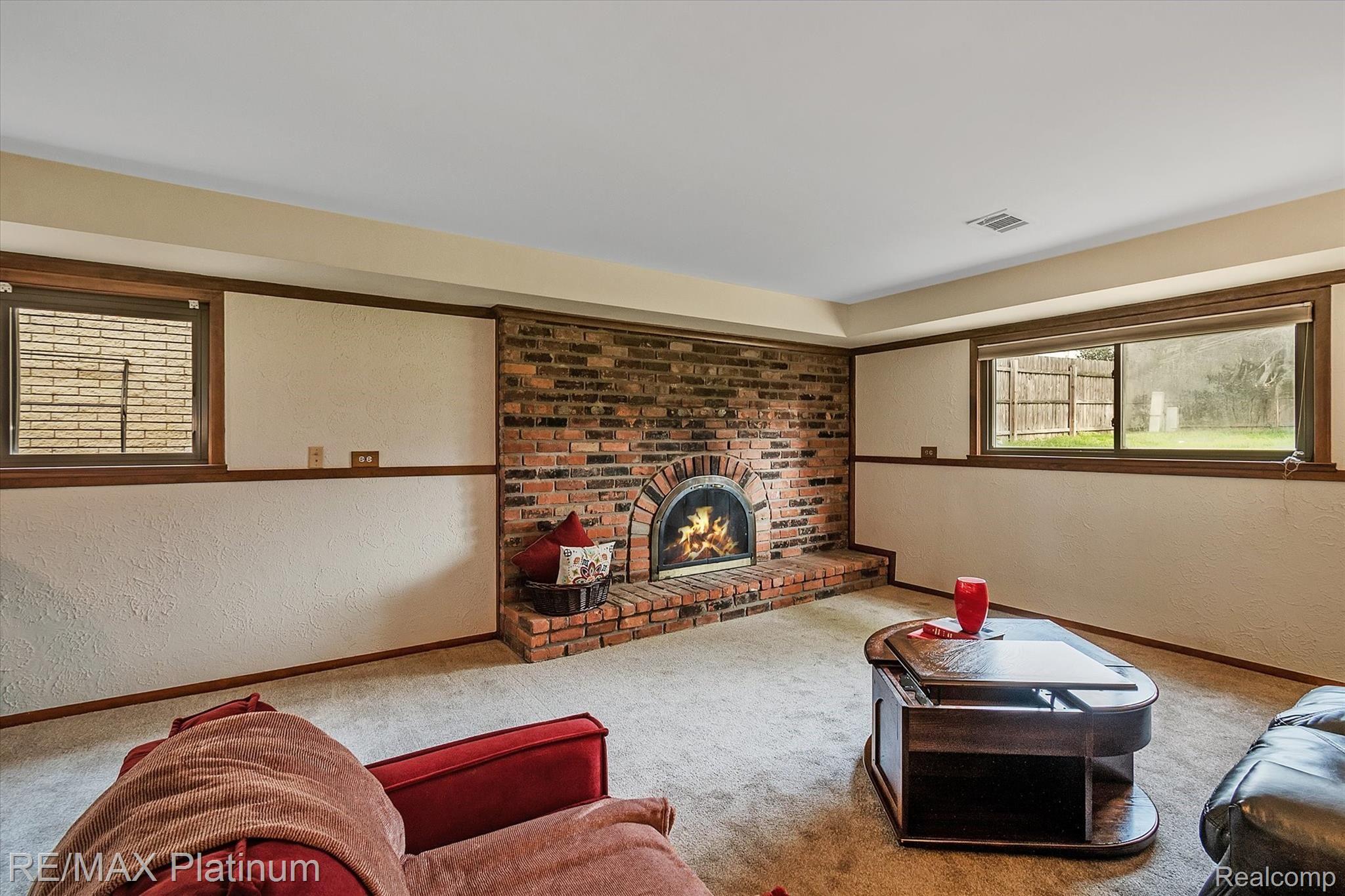 44284 Arlington Road Canton, MI 48187 - Photo 21 of 30 36-44284-Arlington-Rd-Windowstill-Real-Estate-Photography-36.jpg