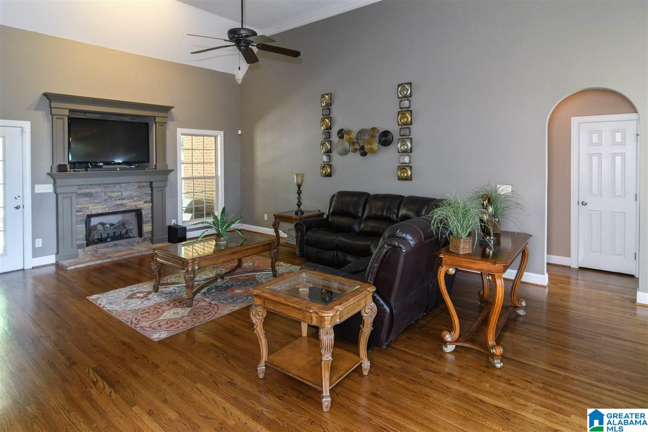 333 Emerald Lane Chelsea, AL 35043 - Photo 7 of 50