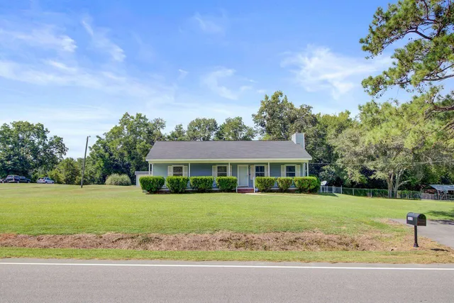 $235,000 | 2636 Southwest Cordova Road, Orangeburg, SC 29115
