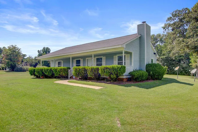 $235,000 | 2636 Southwest Cordova Road, Orangeburg, SC 29115