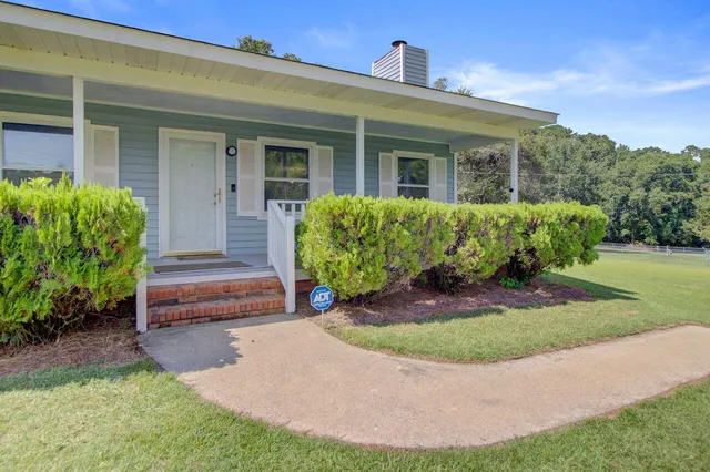 $235,000 | 2636 Southwest Cordova Road, Orangeburg, SC 29115