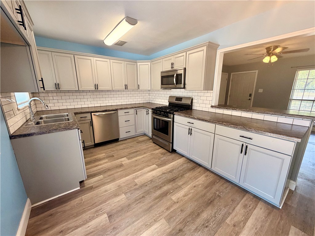 503 Hornet Estate Road London, AR 72847 - Photo 6 of 14 Gallery Image 6
