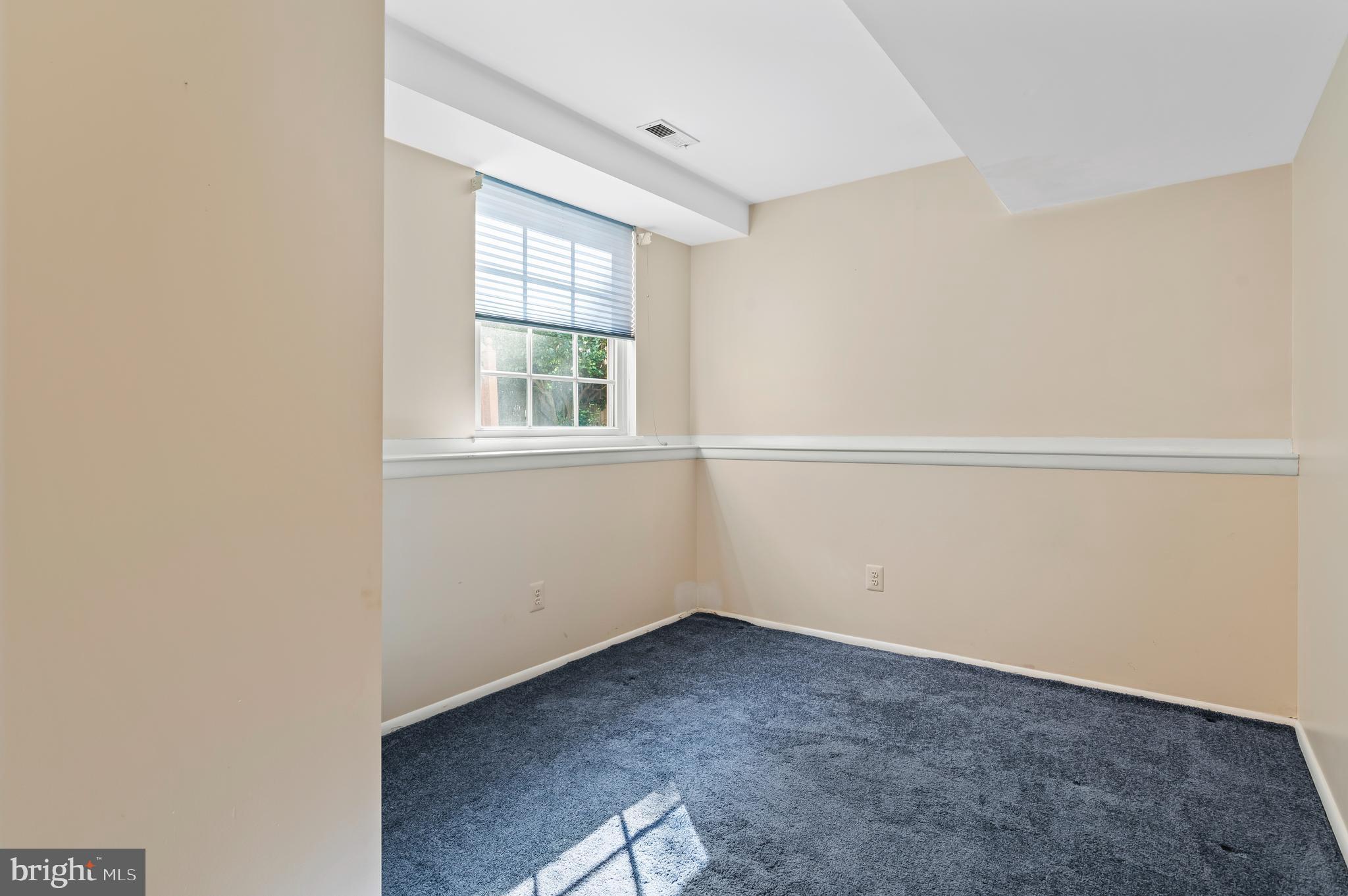 12939 Cunninghill Cove Road Baltimore, MD 21220 - Photo 35 of 44 Gallery Image 35