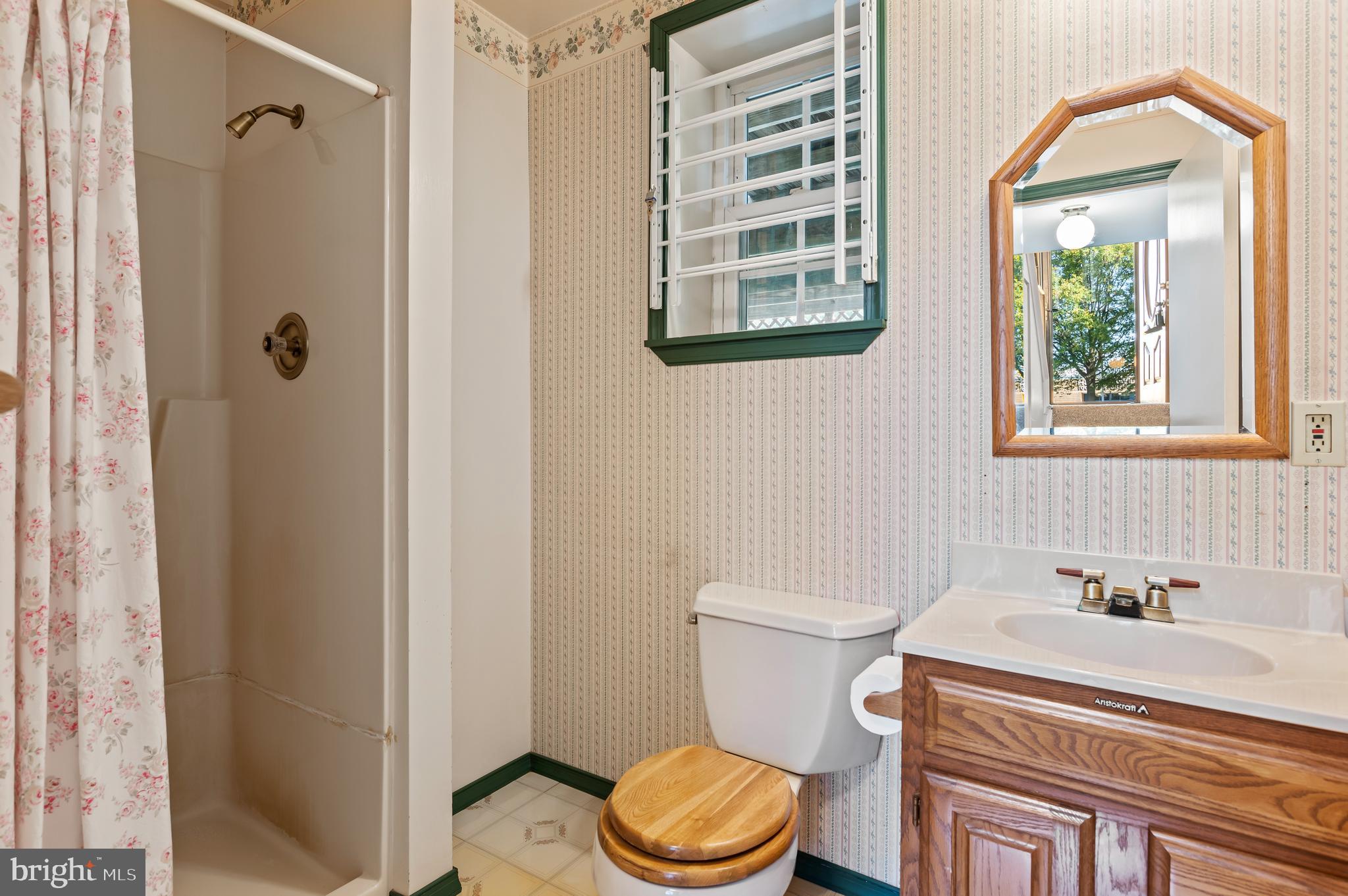 12939 Cunninghill Cove Road Baltimore, MD 21220 - Photo 38 of 44 Gallery Image 38