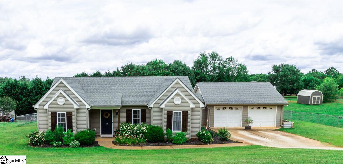 120 Ballentine Road Easley, SC 29642 - Photo 1 of 36