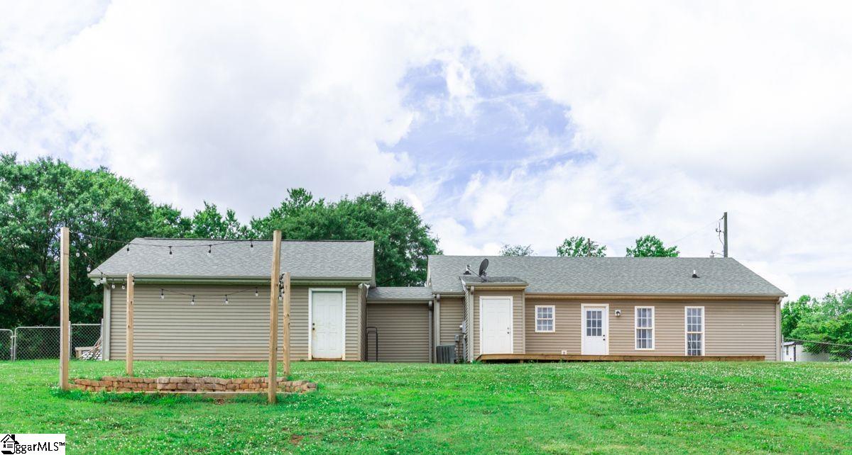 120 Ballentine Road Easley, SC 29642 - Photo 32 of 36