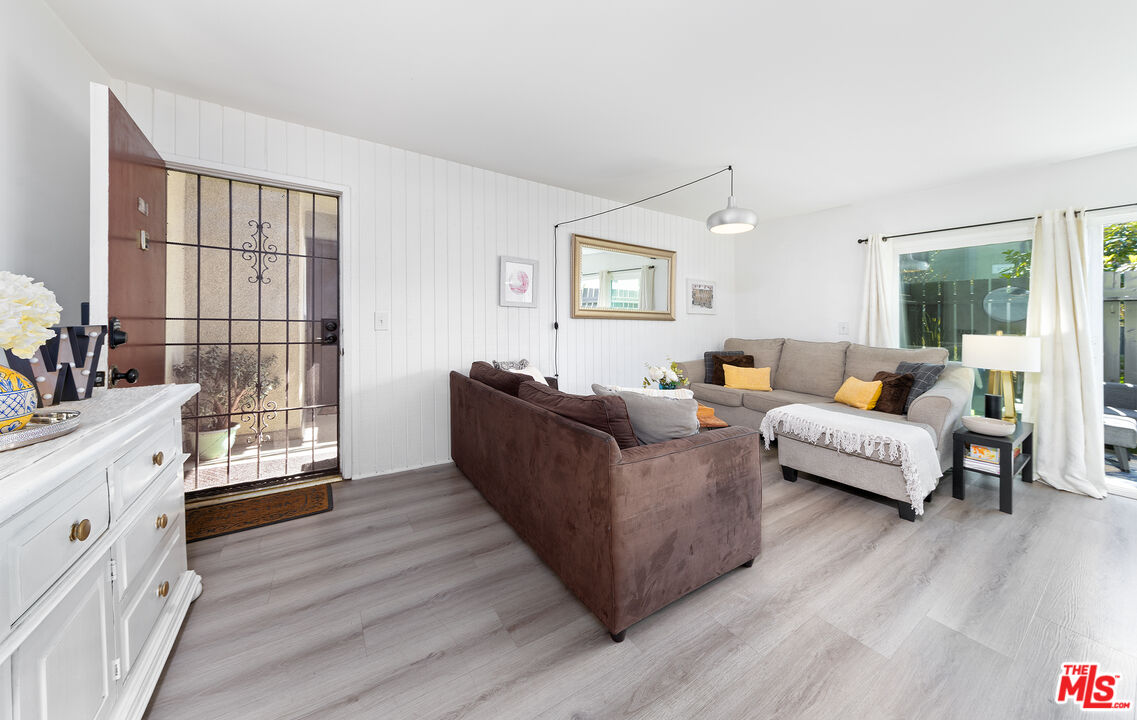 4931 Indian Wood Road, Unit 357 Culver City, CA 90230 - Photo 21 of 38