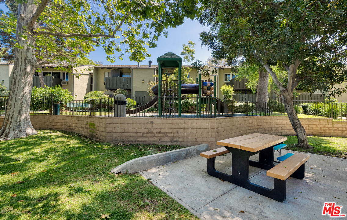 4931 Indian Wood Road, Unit 357 Culver City, CA 90230 - Photo 37 of 38