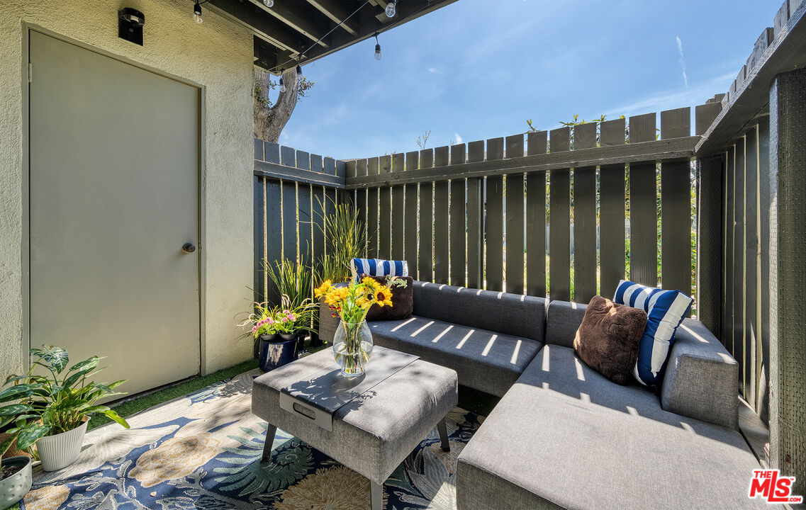 4931 Indian Wood Road, Unit 357 Culver City, CA 90230 - Photo 8 of 38