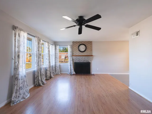 $184,900 | 1844 Court Street, Pekin, IL 61554