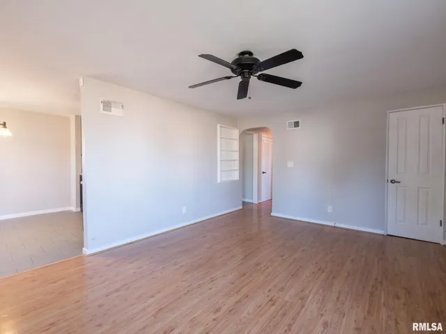 $184,900 | 1844 Court Street, Pekin, IL 61554