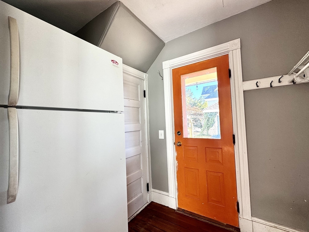 162 Circuit Road Winthrop, MA 02152 - Photo 13 of 42 Gallery Image 13