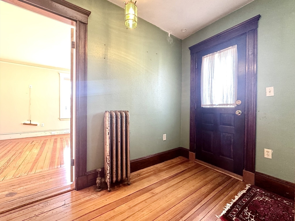 162 Circuit Road Winthrop, MA 02152 - Photo 20 of 42 Gallery Image 20