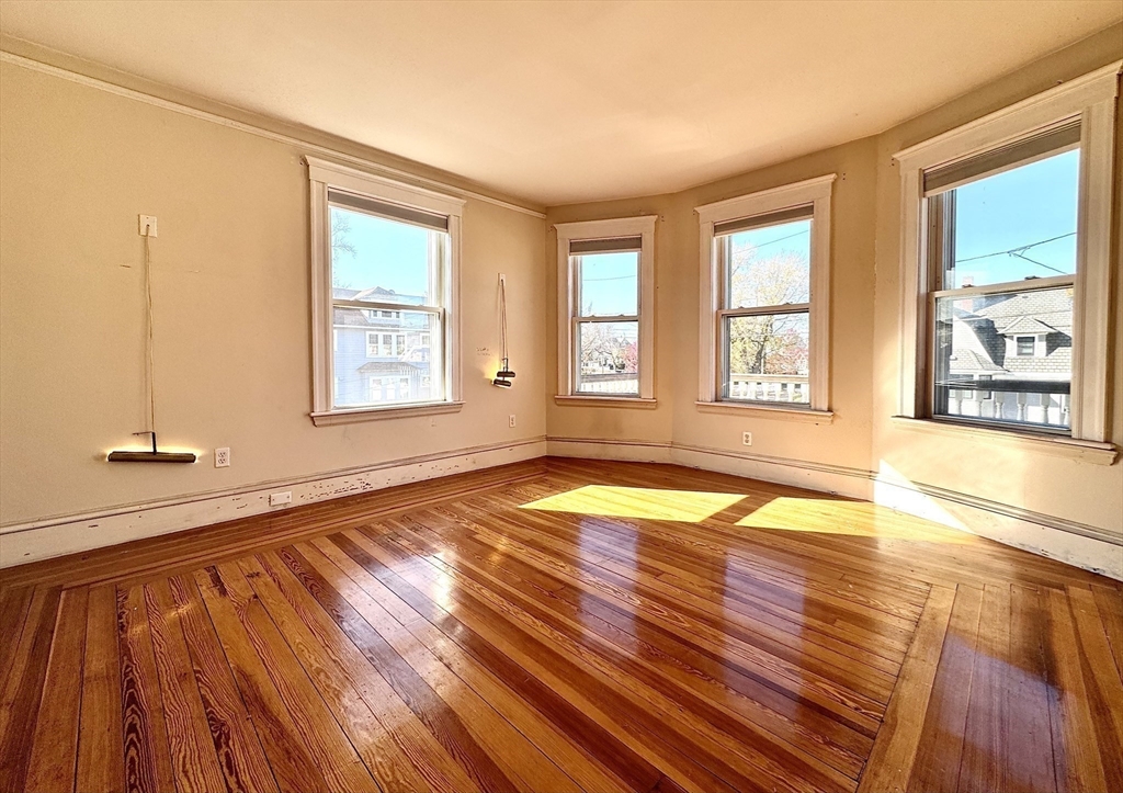 162 Circuit Road Winthrop, MA 02152 - Photo 21 of 42 Gallery Image 21