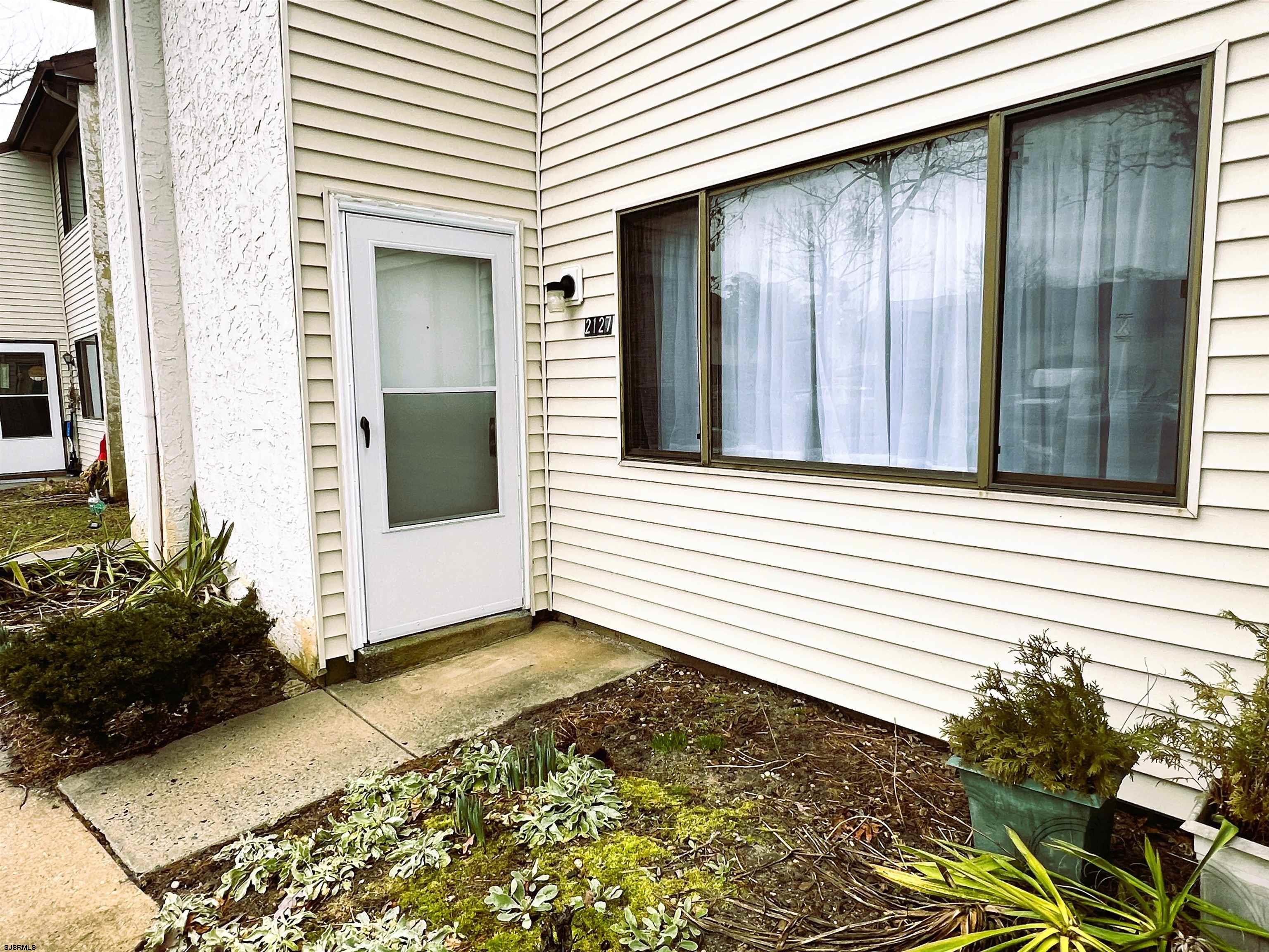 2127 Rhododendron Court, Unit 25 Mays Landing, NJ 08330 - Photo 2 of 18