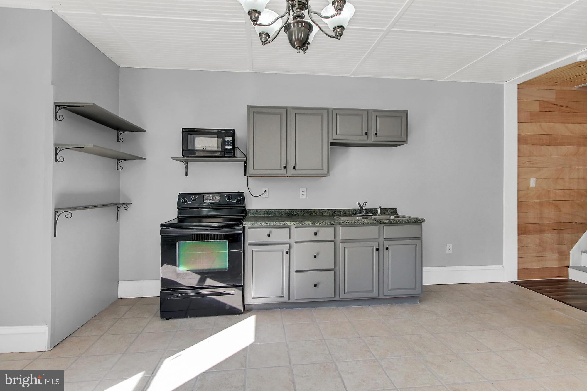 2879 Pricetown Road Temple, PA 19560 - Photo 8 of 20