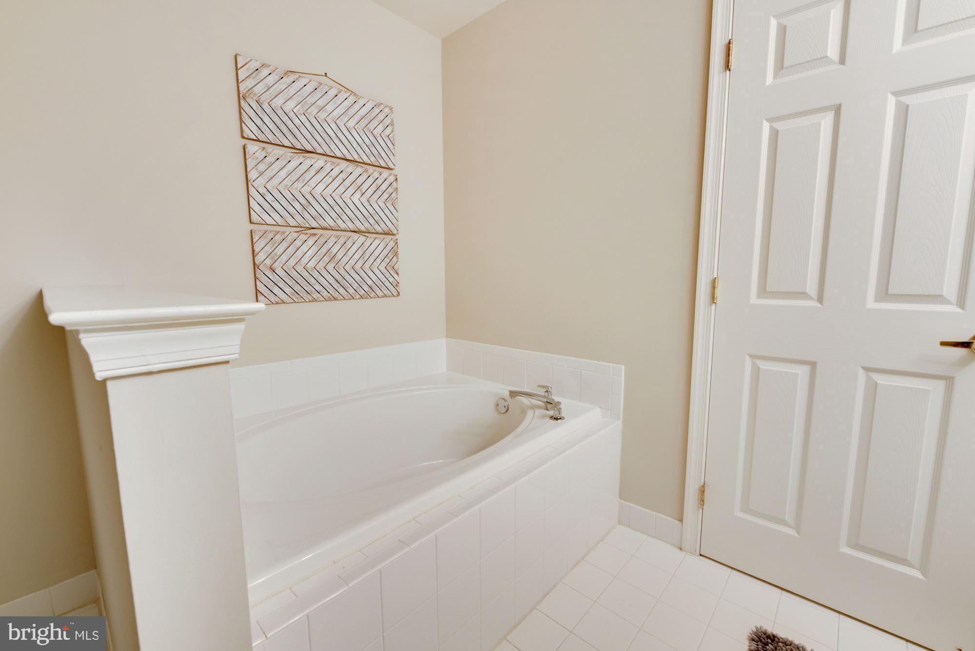 39 Chapel Hill Road Mount Laurel, NJ 08054 - Photo 19 of 28
