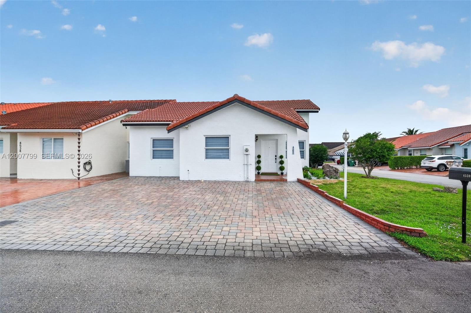 4530 Southwest 143rd Place Miami, FL 33175 - Photo 4 of 48