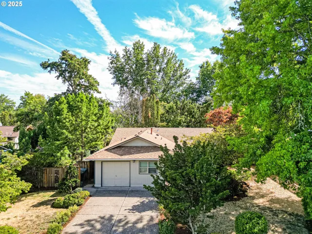 $525,000 | 1524 Northwest Forestgreen Avenue, Corvallis, OR 97330