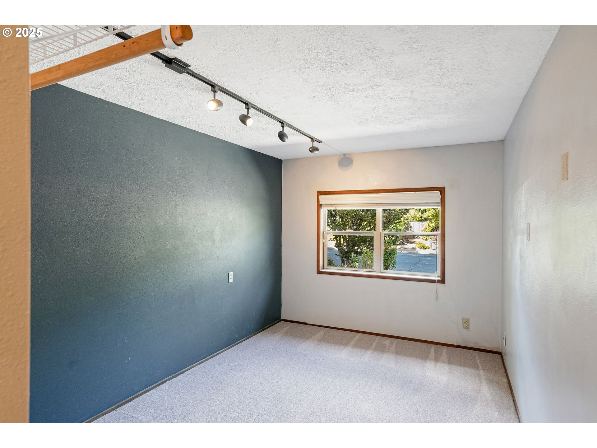 1524 Northwest Forestgreen Avenue Corvallis, OR 97330 - Photo 18 of 48