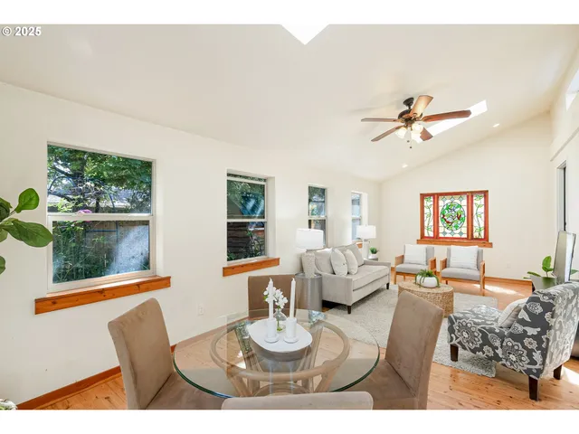 $525,000 | 1524 Northwest Forestgreen Avenue, Corvallis, OR 97330