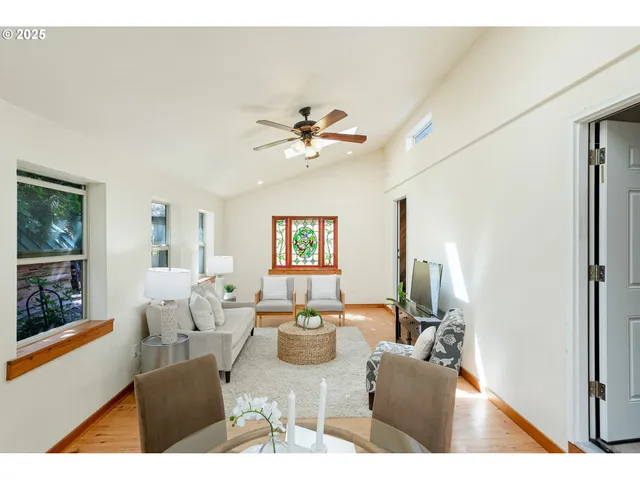 $525,000 | 1524 Northwest Forestgreen Avenue, Corvallis, OR 97330