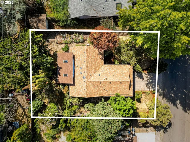 $525,000 | 1524 Northwest Forestgreen Avenue, Corvallis, OR 97330