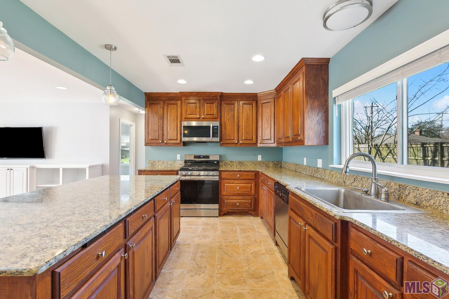 9922 East Inniswold Road Baton Rouge, LA 70809 - Photo 10 of 20