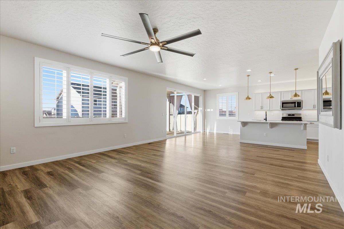 11121 West Soaring Hawk Street Star, ID 83669 - Photo 19 of 49