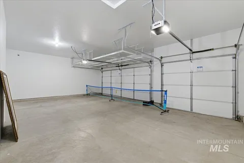 $694,000 | 11121 West Soaring Hawk Street, Star, ID 83669