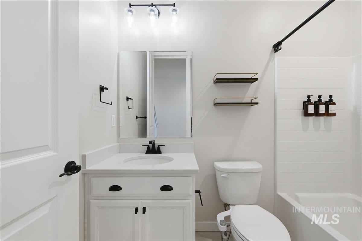 11121 West Soaring Hawk Street Star, ID 83669 - Photo 7 of 49