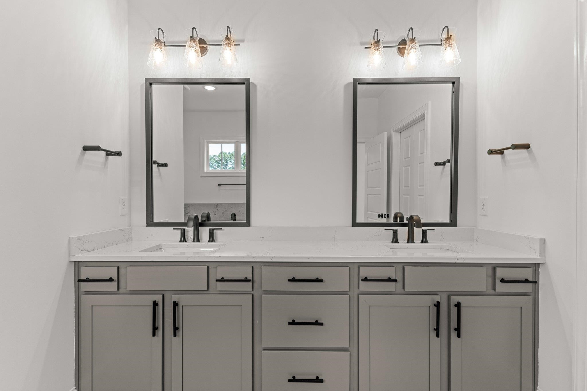 9316 Field Maple Court Raleigh, NC 27613 - Photo 18 of 42 Primary bathroom