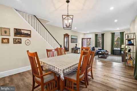 $2,800 | 4131 Manayunk Avenue, Philadelphia, PA 19128