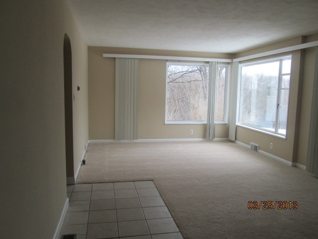 34923 North Wilson Road Ingleside, IL 60041 - Photo 4 of 12