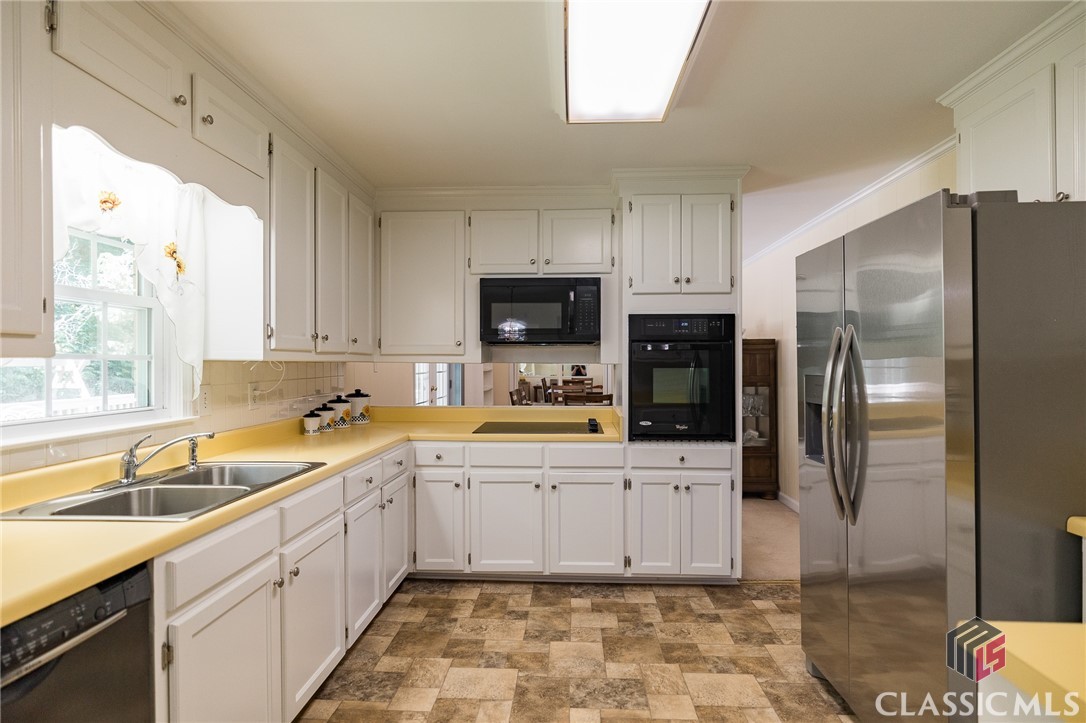 1241 Hull Road Athens, GA 30601 - Photo 6 of 45