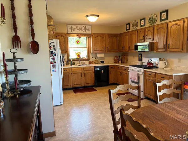 $289,000 | 4529 Highway 50, Leslie, MO 63056