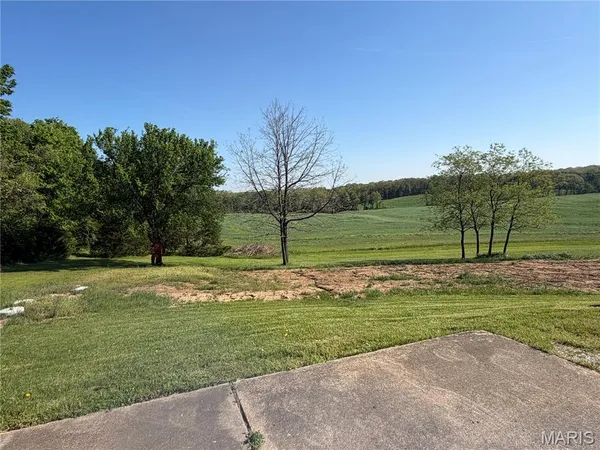 $289,000 | 4529 Highway 50, Leslie, MO 63056