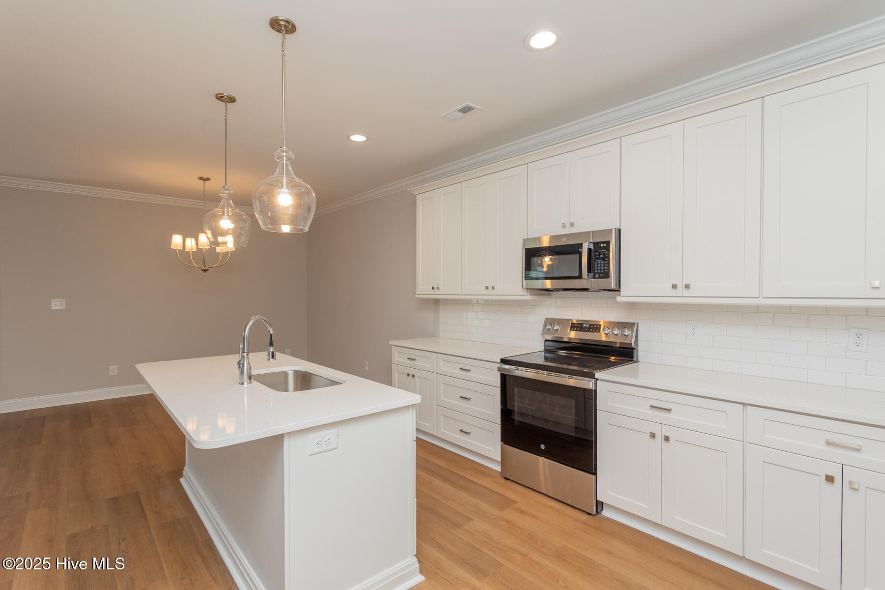 1269 Morganton Road Pinehurst, NC 28374 - Photo 12 of 29 kitchen4