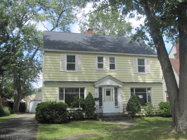 407 Butler Road Northeast Warren, OH 44483 - Photo 1 of 15 Gallery Image 1