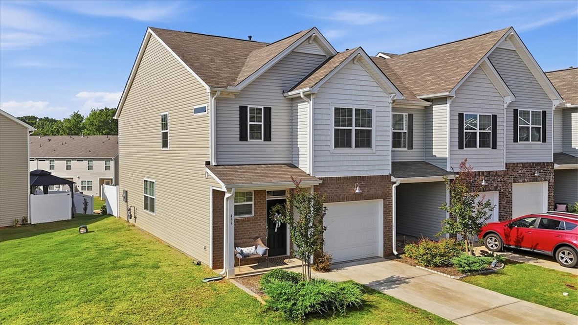 455 Bee Cv Way Pendleton, SC 29670 - Photo 2 of 32