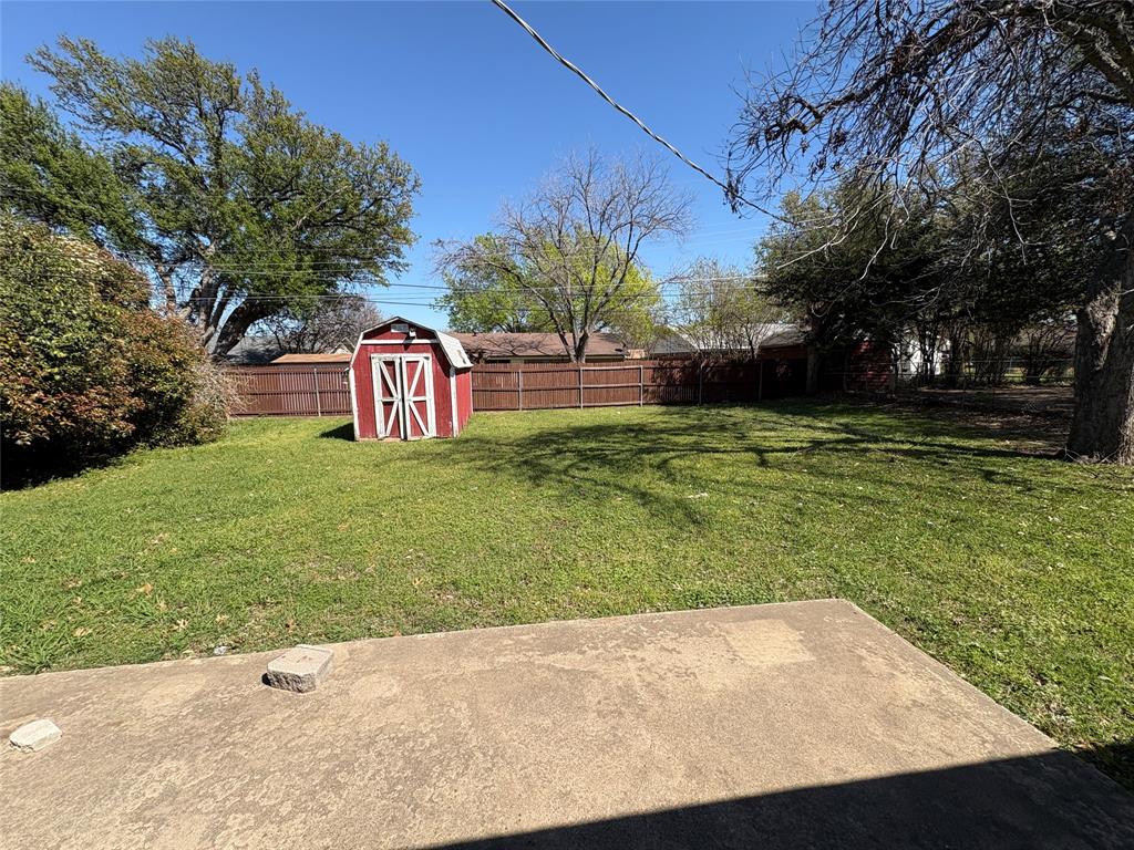 1111 Duane Street Benbrook, TX 76126 - Photo 28 of 28