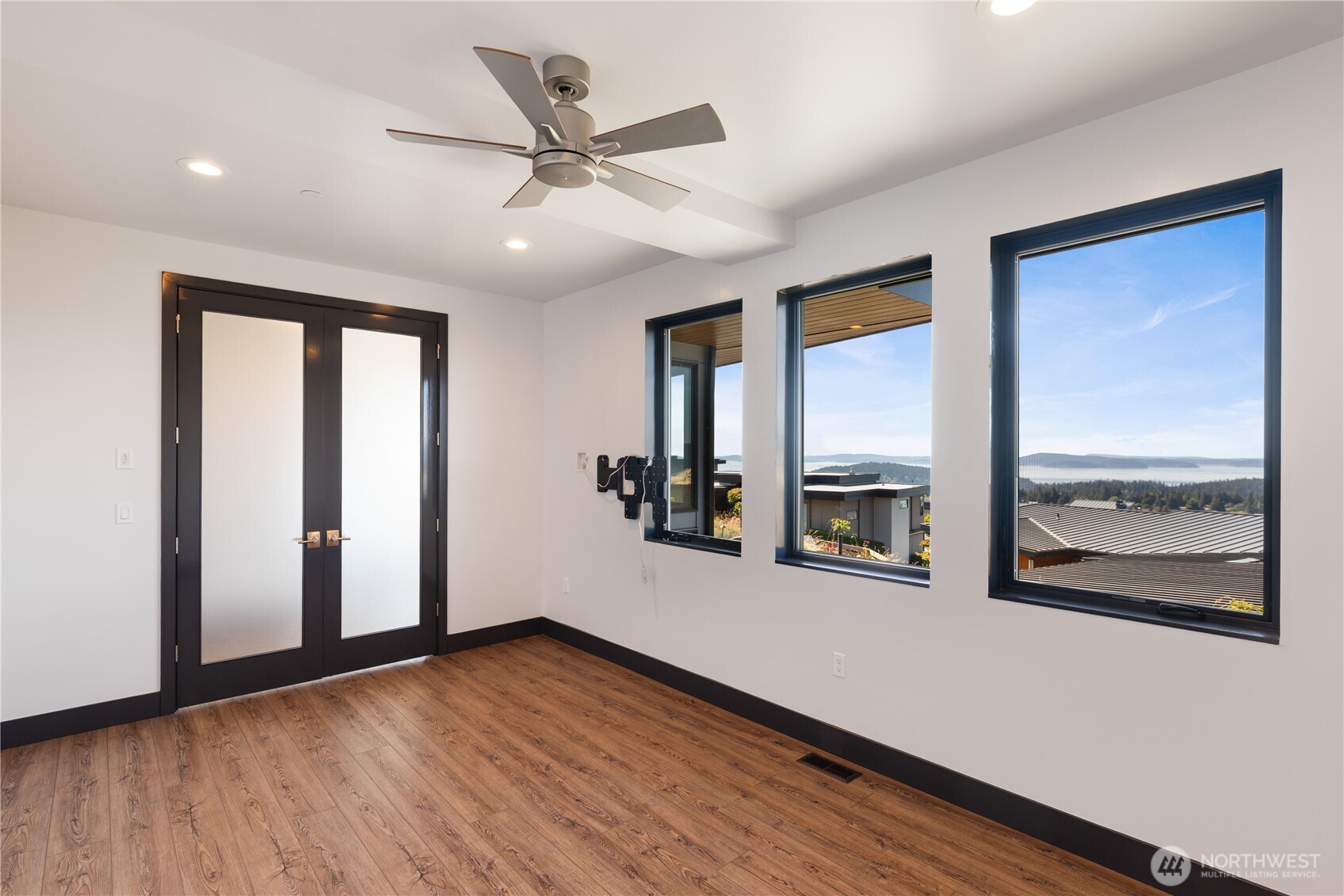 3943 Rock Ridge Parkway Anacortes, WA 98221 - Photo 26 of 39