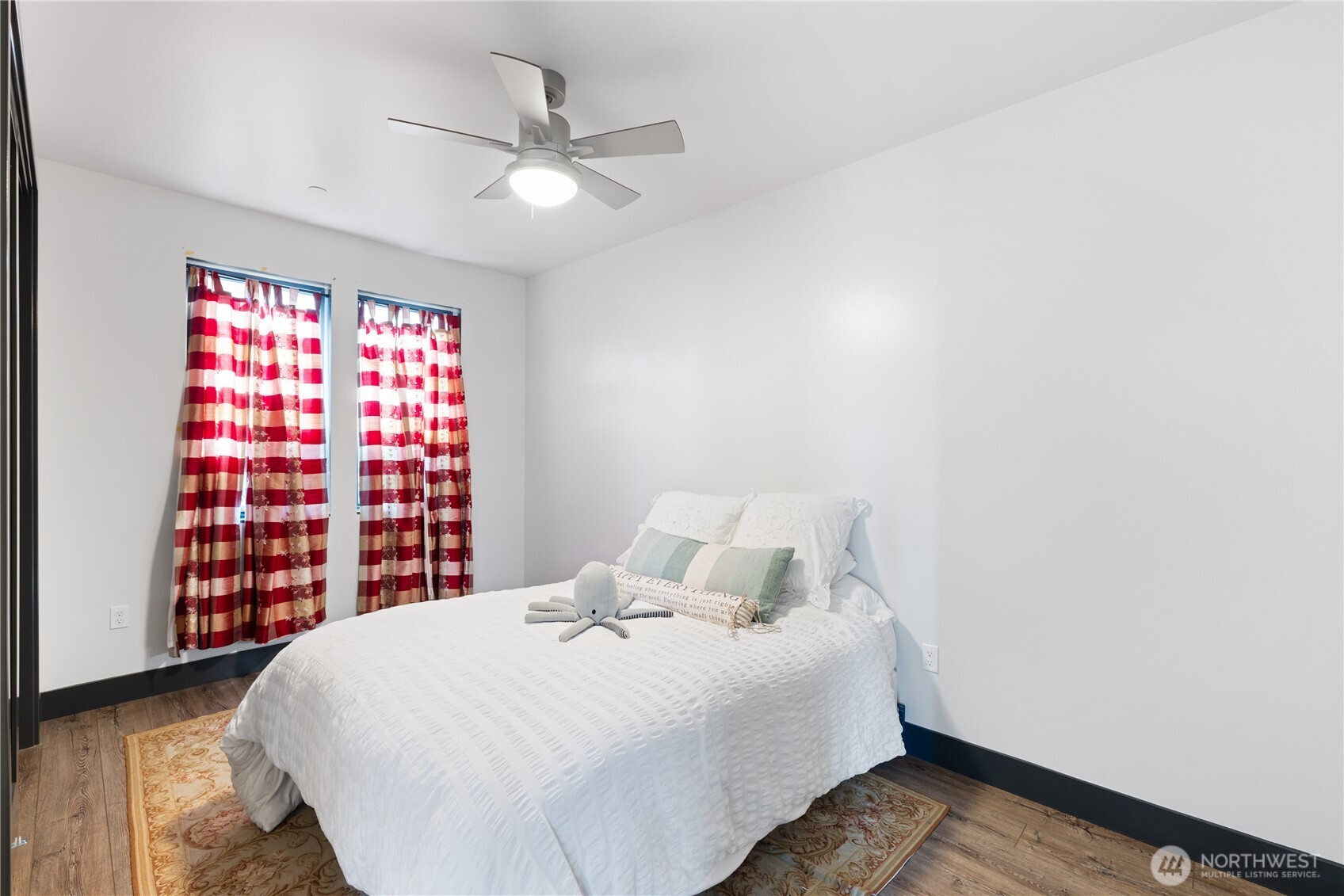 3943 Rock Ridge Parkway Anacortes, WA 98221 - Photo 32 of 39