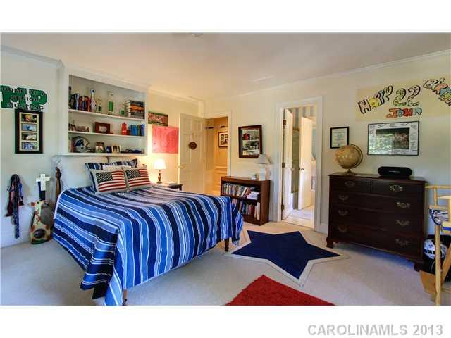 707 Cherokee Road Charlotte, NC 28207 - Photo 13 of 16 Gallery Image 13